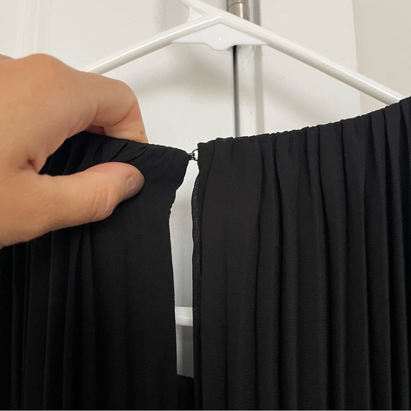 Black Dress BCBG MaxAzria 🎄 Holiday Sale ✨ - Picture 3 of 12